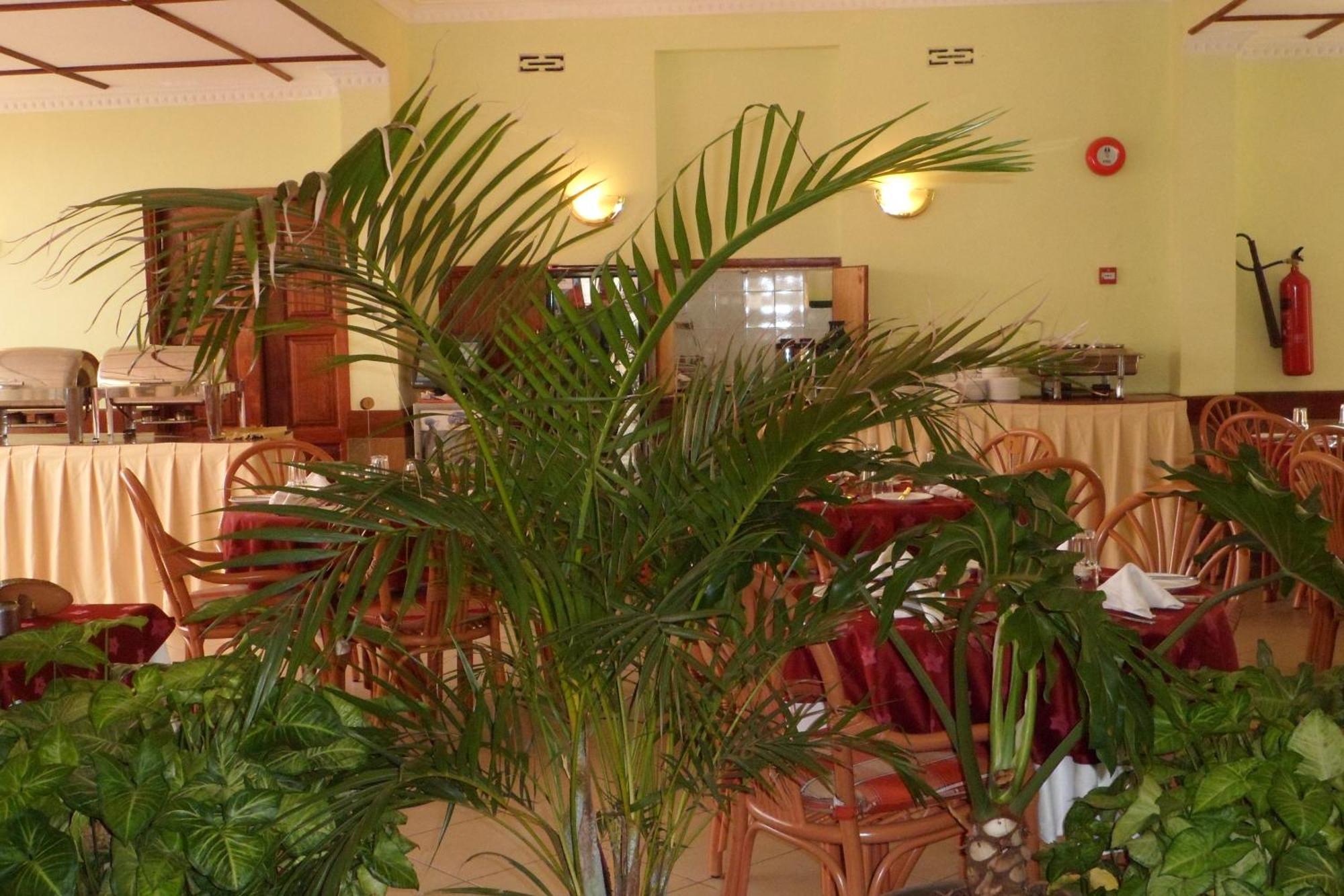 Ack Guest House Nairobi Exterior photo